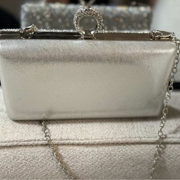 Glamorous Glitter Evening Bag - Picture 5 of 12